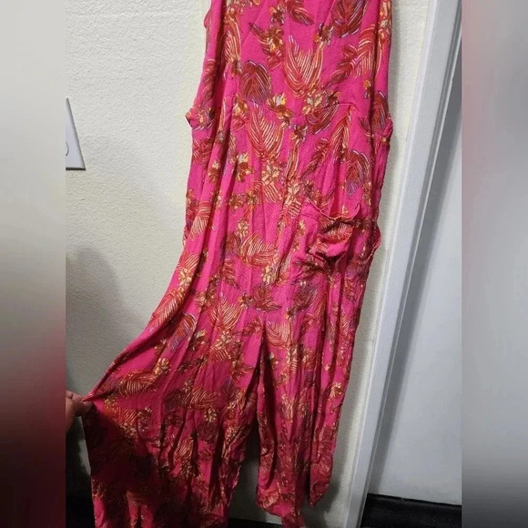 Free People Hot Tropics Pink Wide Leg Jumpsuit Size 8 Tropical Summer Vacation - Picture 4 of 10